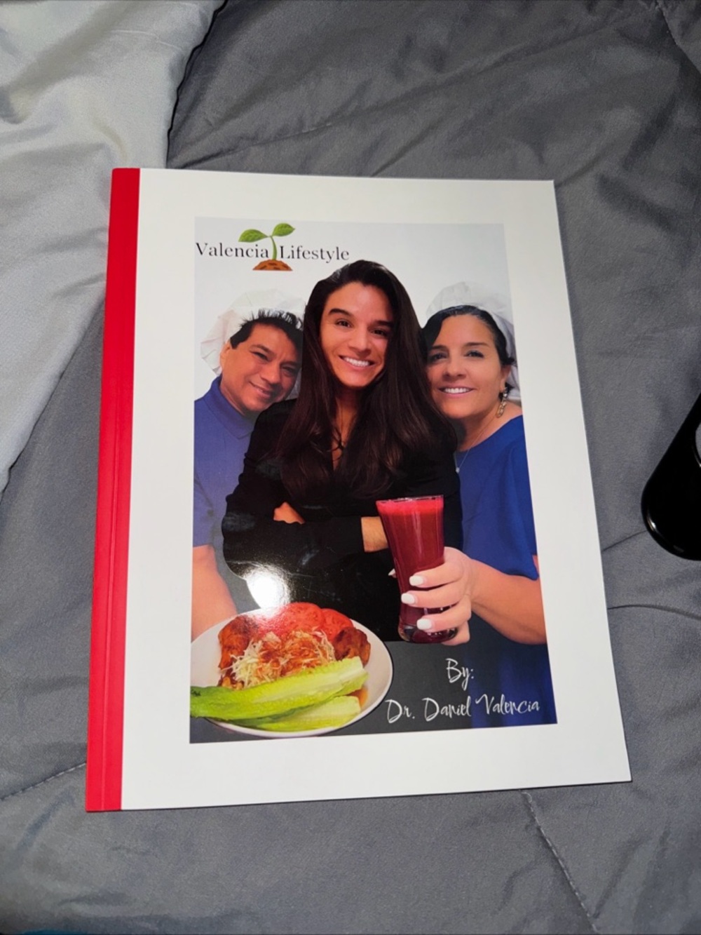 Valencia Lifestyle Hardcover Book. Spanish And English Easy Receipt For Health.